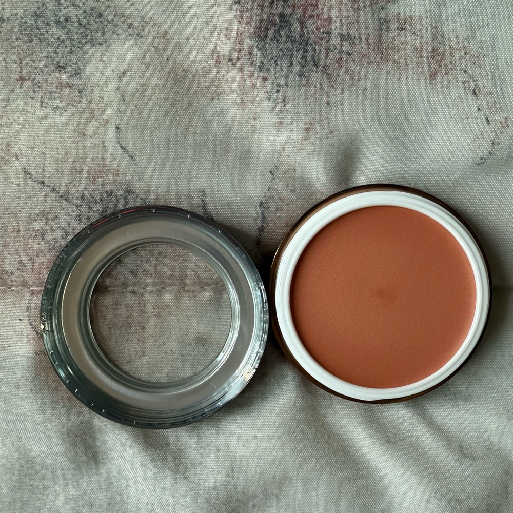 Danessa Myricks Beauty Yummy Skin Lowlighter - Lowkey - Picture 3 of 5
